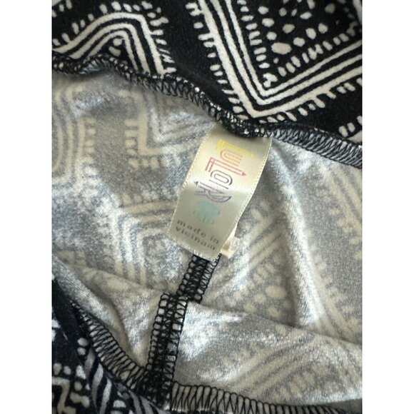 LuLaRoe Geometric Pattern Leggings OS - Picture 4 of 4